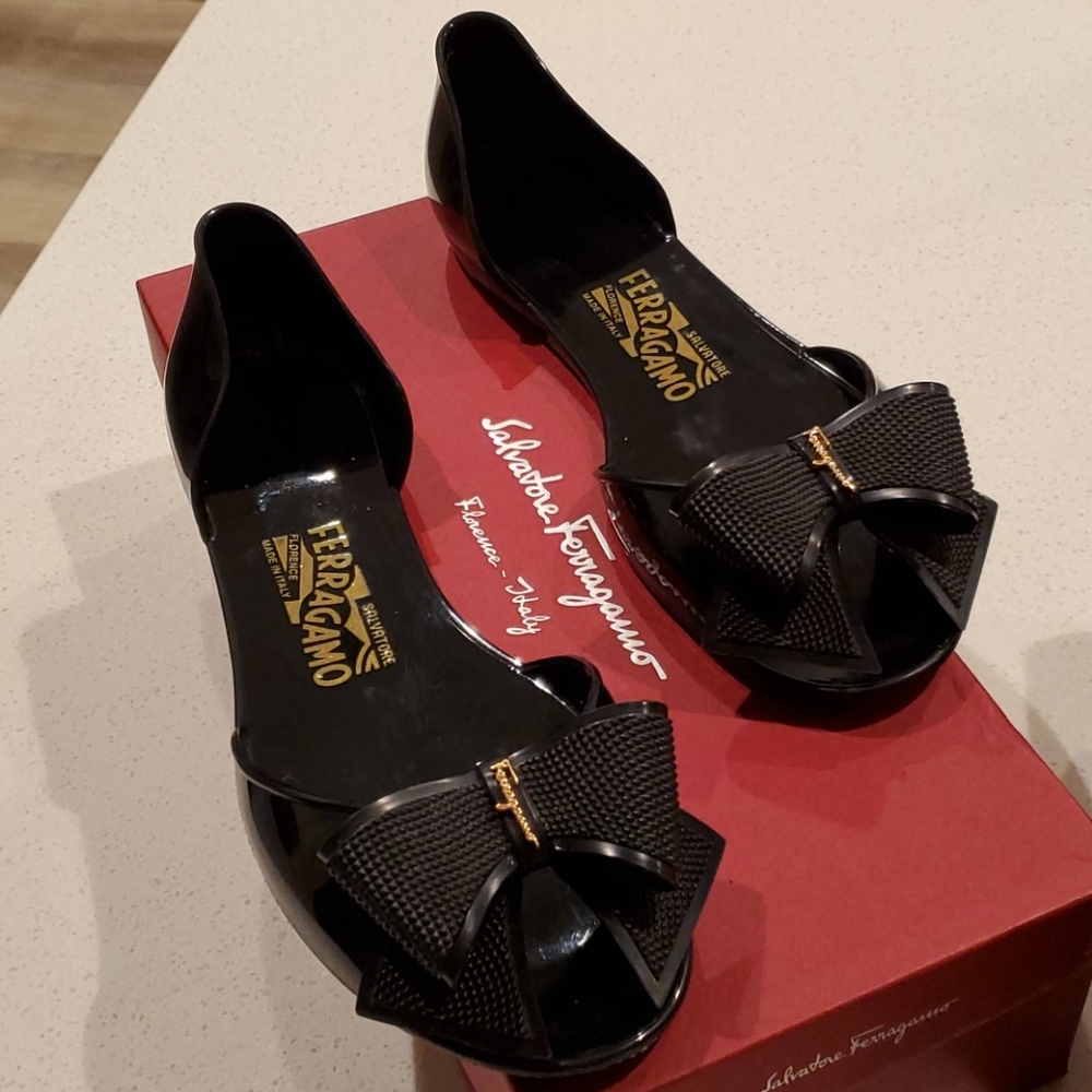 Salvatore Ferragamo Barbados bow flats